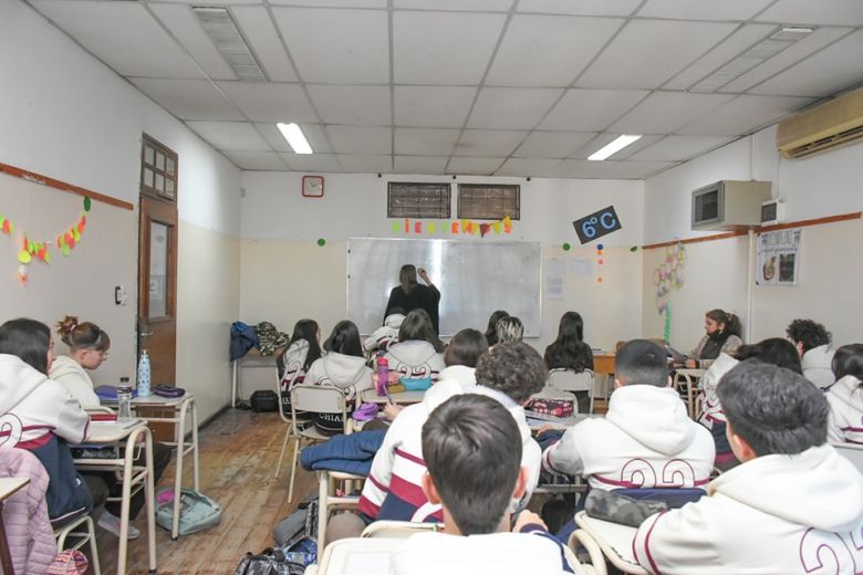 Se concientiza en acciones ecológicas en instituciones educativas 