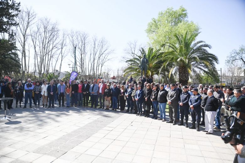 Comenzaron los trabajos de jerarquización y mejoras de la avenida 25 de Mayo 