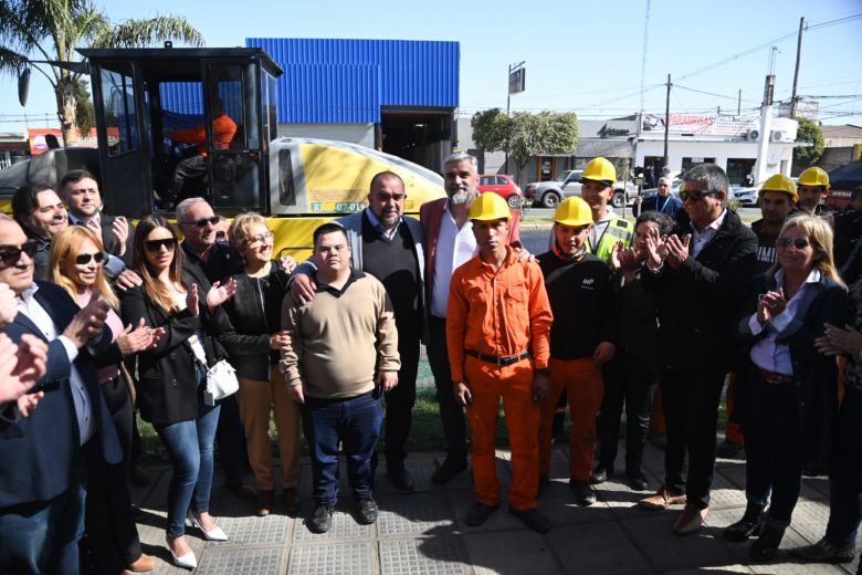 Comenzaron los trabajos de jerarquización y mejoras de la avenida 25 de Mayo 