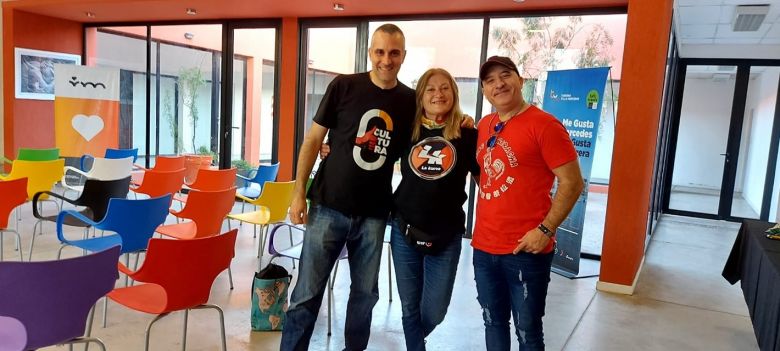 Juampy Juárez brindó una clínica de improvisación