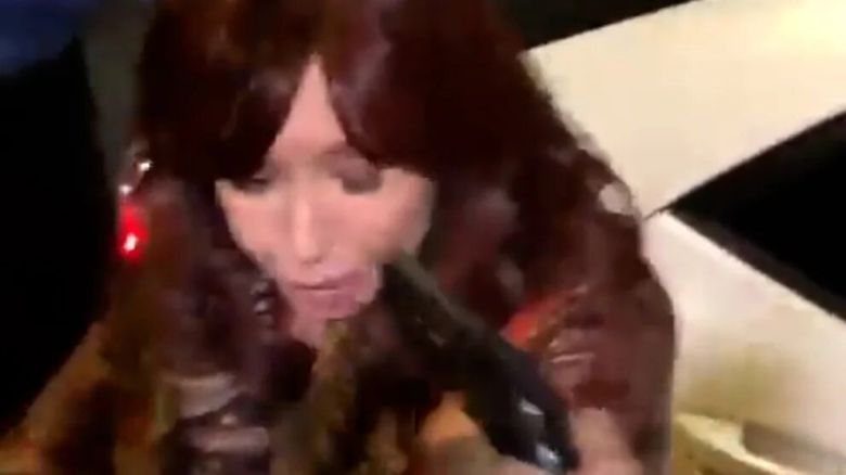 “Mi secretario estaba muy nervioso y me dijo que creía que había un arma”