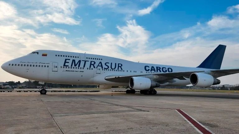 Después de tres meses, se fueron del país 12 de los 19 tripulantes del avión venezolano-iraní retenido en Ezeiza