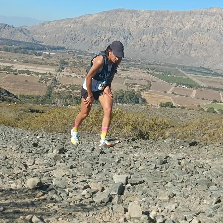 Una docente mendocina recauda fondos para competir en el Campeonato Mundial de Montaña