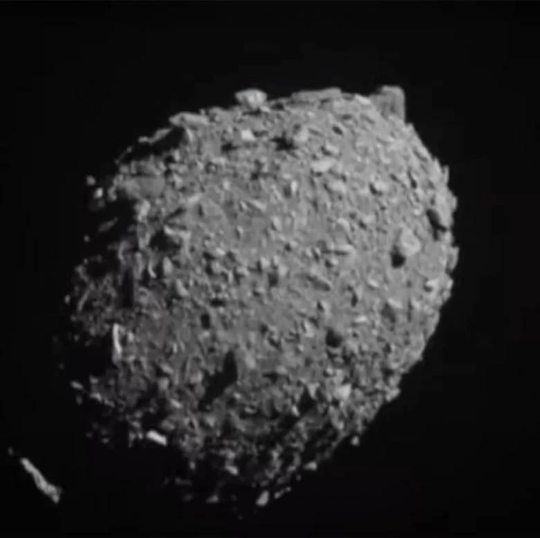 La NASA estrella con éxito la nave Dart contra el asteroide Dimorphos en una misión histórica para proteger la Tierra