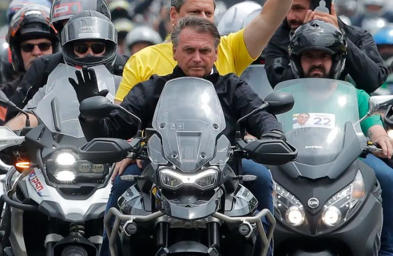 Elecciones en Brasil: tras una de sus campañas más agresivas, se define entre Lula y Bolsonaro el próximo presidente