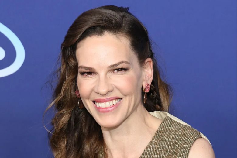 Hilary Swank, embarazada de gemelos a los 48 años