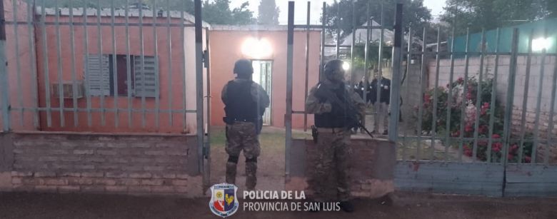 En un allanamiento la Policía secuestró elementos tecnológicos y detuvo a un hombre