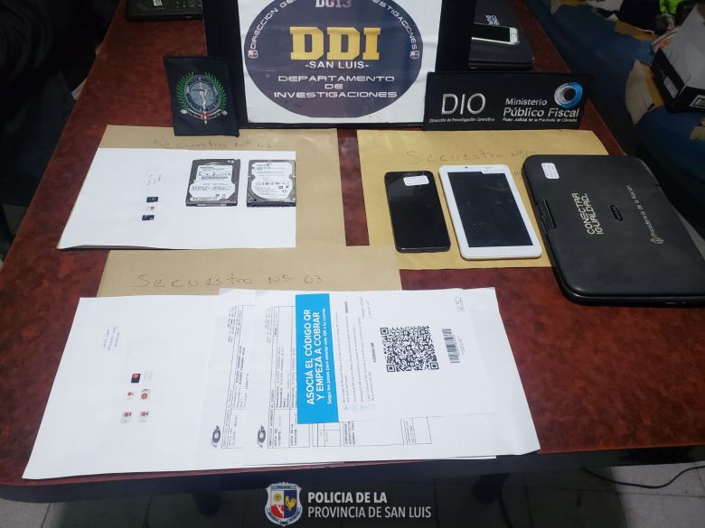 En un allanamiento la Policía secuestró elementos tecnológicos y detuvo a un hombre