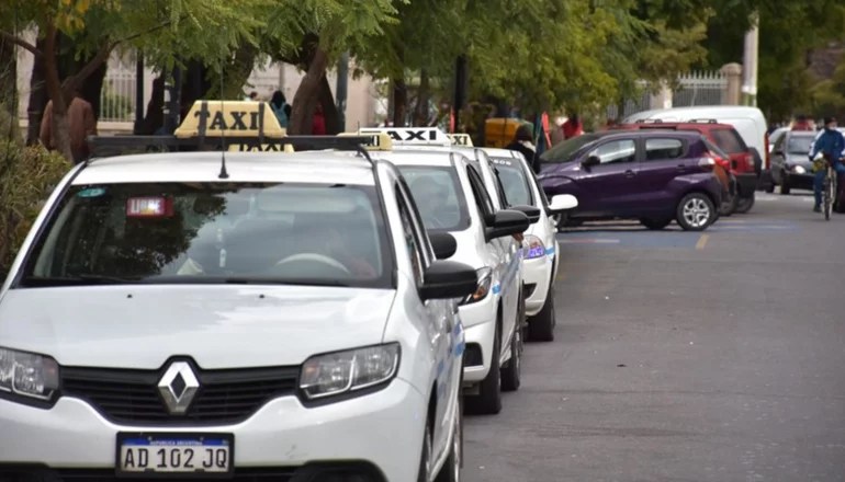 Ya es oficial: a partir de este martes aumentaron las tarifas de los taxis