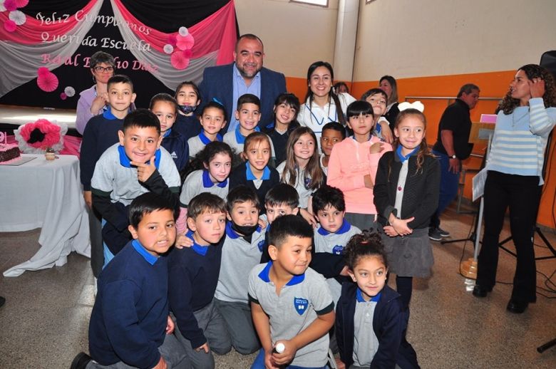 La escuela Raúl B. Díaz celebró su cumpleaños a lo grande