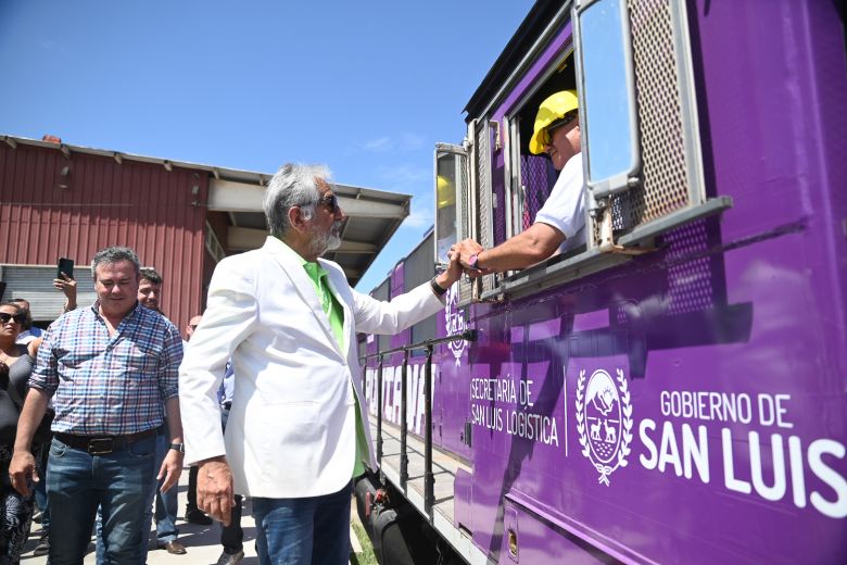 “La Puntana” reactivó su trayecto Zona de Actividades Logísticas - Justo Daract
