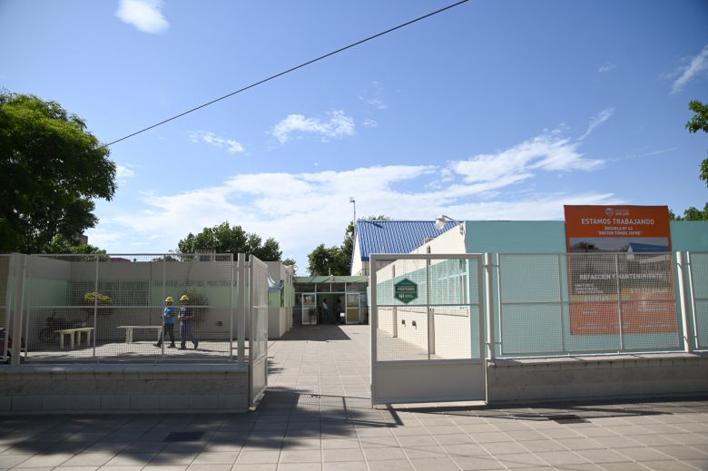 Inauguraron las refacciones y las obras de mantenimiento de la Escuela N°43 “Tomás Jofré” 