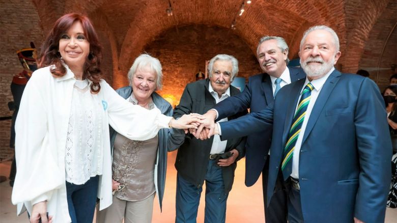 Por el diagnóstico de Covid de Cristina, el Grupo de Puebla se reunirá el 19 de diciembre