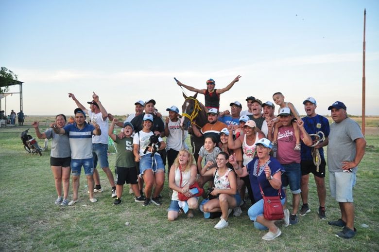 Se realizaron competencias en el Jockey Club Villa Mercedes 