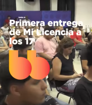 Se entregaron los primeros carnets de "Mi Licencia a los 17"