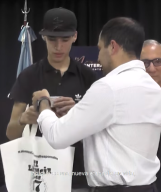 Se entregaron los primeros carnets de "Mi Licencia a los 17"