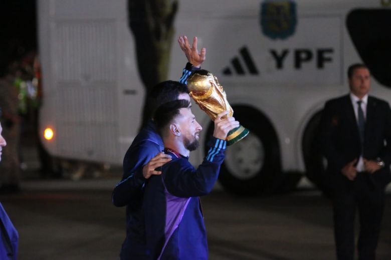 LV15 recibió a la Selección Argentina en Ezeiza 