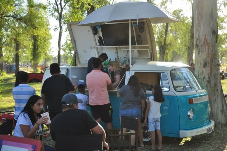 Las familias y grupos de amigos disfrutaron la navidad en El Lago 
