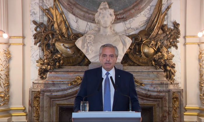 Alberto Fernández convocó a los gobernadores para avanzar con el juicio contra la Corte