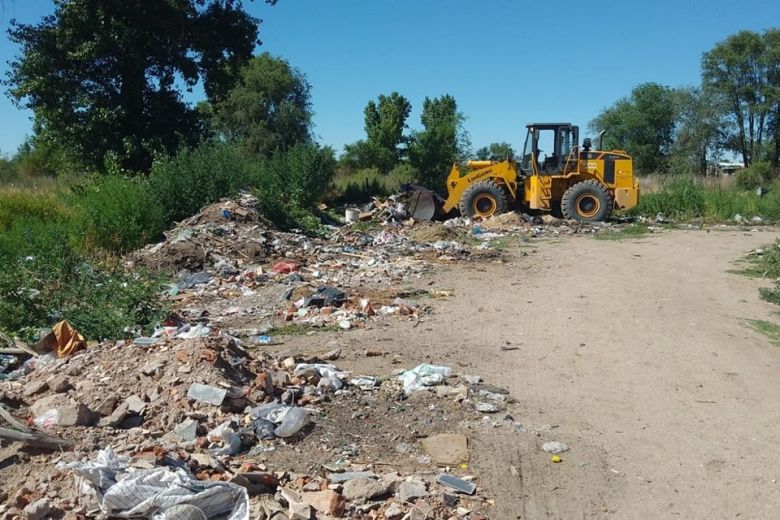 El Municipio continúa con la erradicación de basurales clandestinos 