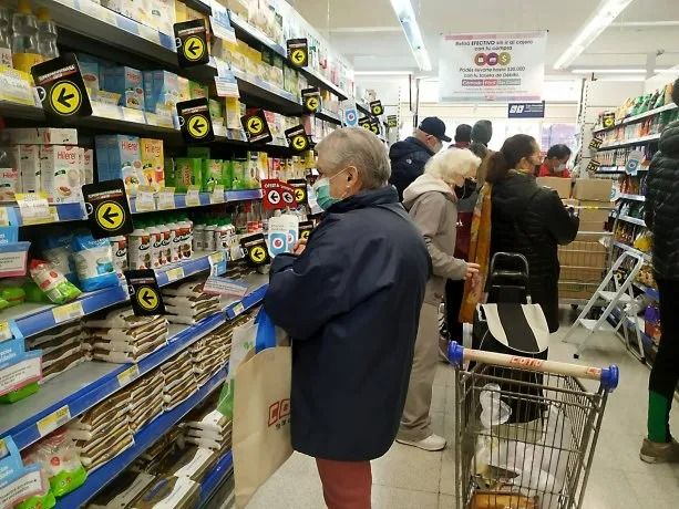 Inflación: INDEC da a conocer el dato de diciembre que podría marcar el segundo mes de desaceleración