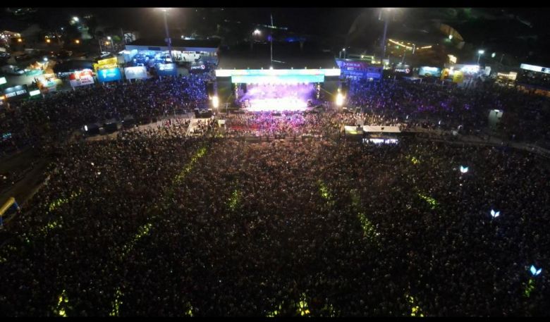 Los Palmeras y Damián Córdoba le pusieron ritmo a la décima noche de Jesús María