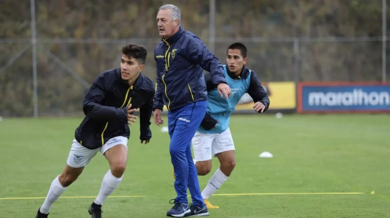 Alfaro se despidió de Ecuador con un curioso mensaje: habló de guerreros, lanzas y escudos