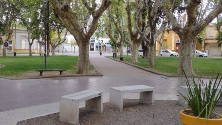 Se realizaron trabajos de mantenimiento en la plaza Lafinur