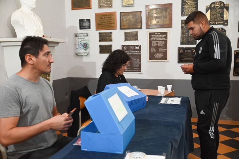 Ayer comenzó la venta de entradas para Calle Angosta en la Municipalidad 