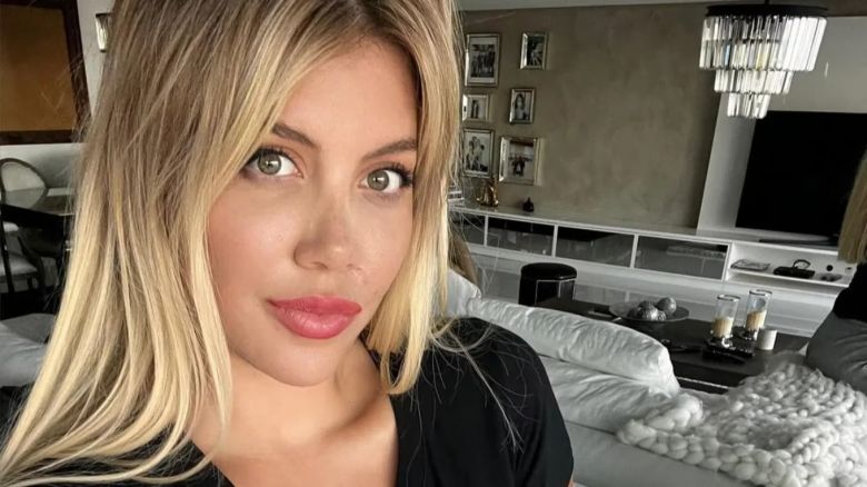 “Todo le copiás”: Wanda Nara fue acusada de imitar la pose y el look de la China Suárez en su último posteo