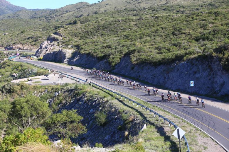 La uruguaya Paola Silva se quedó con la Vuelta del Porvenir femenina