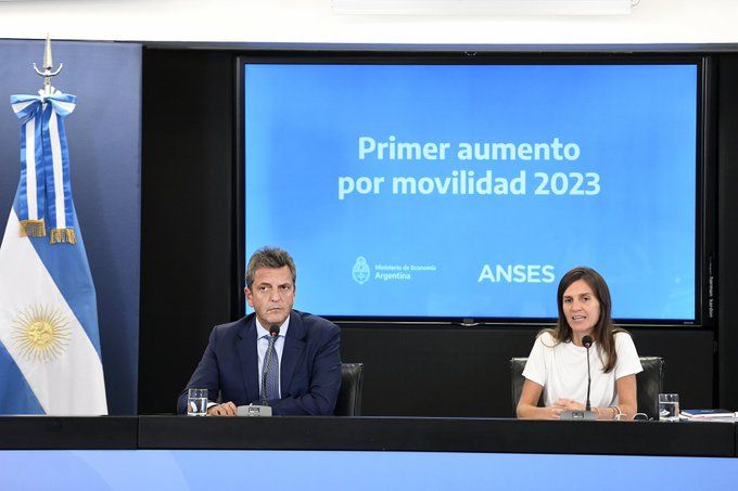 Jubilaciones: la mínima pasa a $73.665 desde el mes que viene