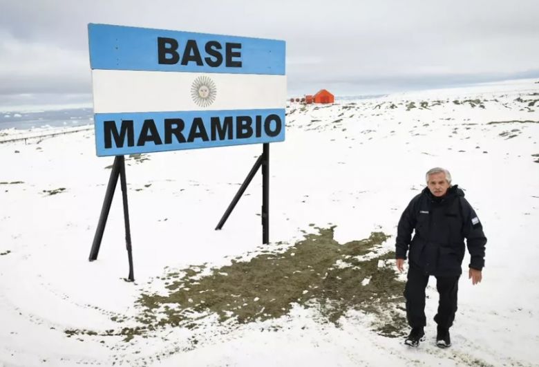 Fernández: Antártida es "un enclave de la soberanía territorial y política"
