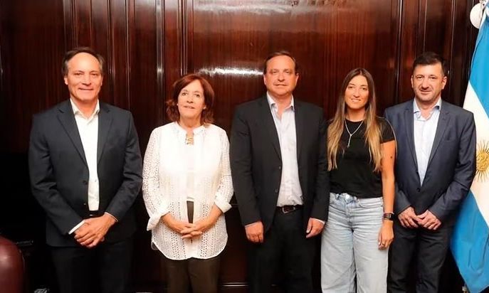 Se quebró el bloque del Frente de Todos en el Senado: cinco legisladores formarán una bancada propia