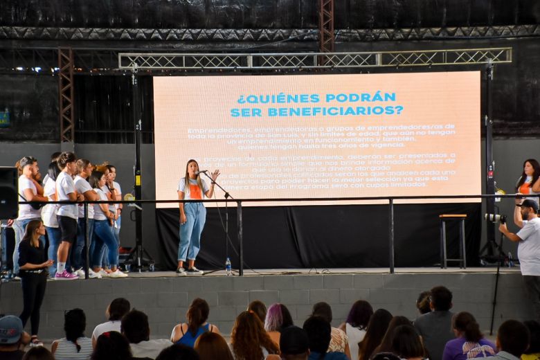 Luminar presentó su línea de créditos para emprendedores 