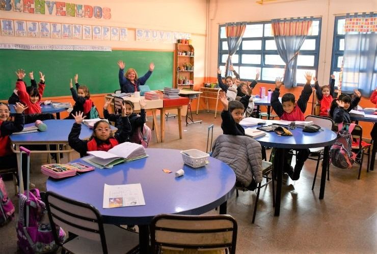 Este lunes comienzan las clases en los 648 establecimientos de la provincia