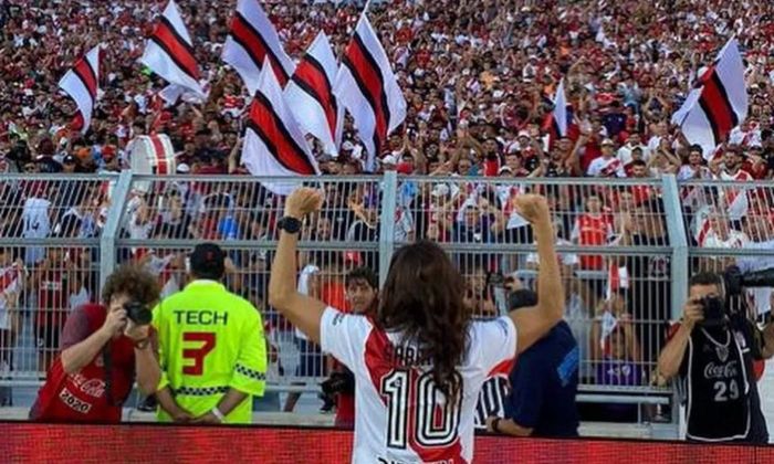 Gabriela Sabatini fue homenajeada por River, pero los hinchas le terminaron pidiendo perdón