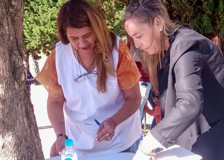 Con gran expectativa, comenzaron las clases en toda la provincia 