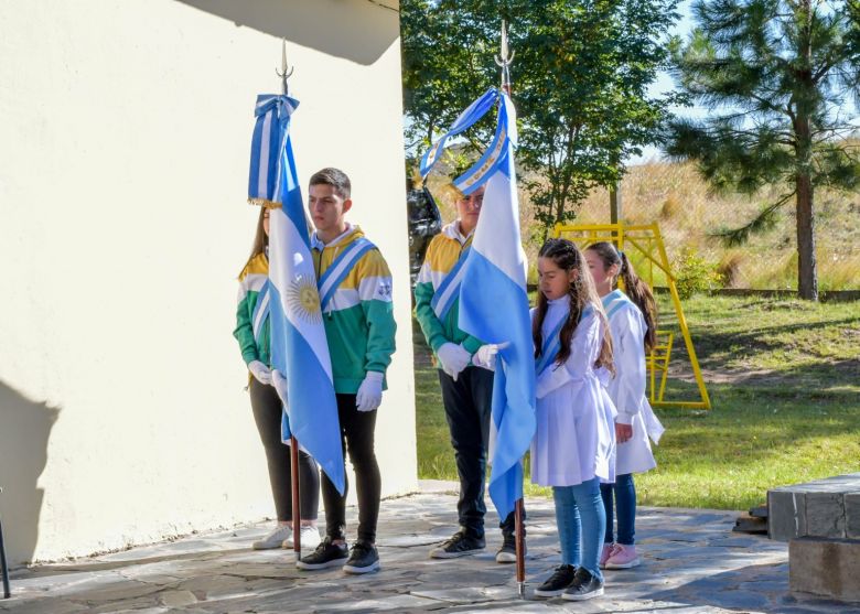 Con gran expectativa, comenzaron las clases en toda la provincia 