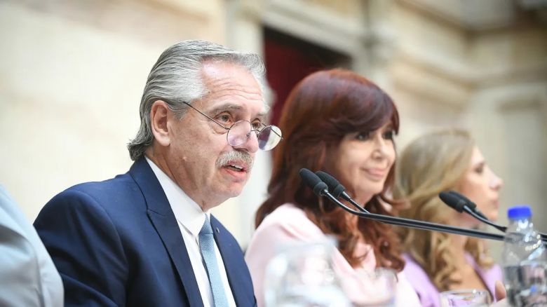 El Presidente inauguró las sesiones del Congreso con fuertes críticas a la Justicia y a los medios 