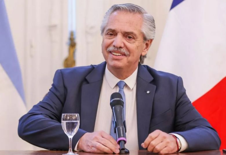 Fernández fue intervenido por hernia de disco y volvió a Quinta de Olivos