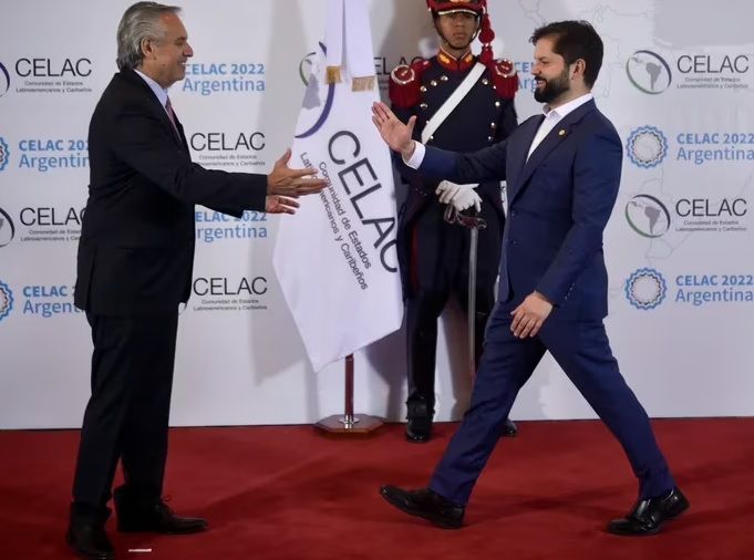 Nuevo conflicto con Chile: el gobierno de Boric tildó a Alberto Fernández de impertinente
