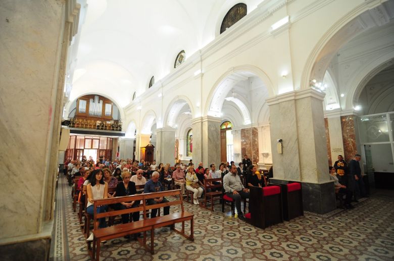 Se realizó la celebración del Domingo de Pascua