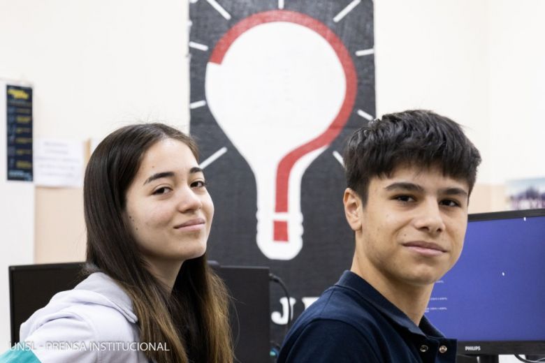 El caso de Guadalupe Lucero impulsó a estudiantes puntanos a crear chips geolocalizadores