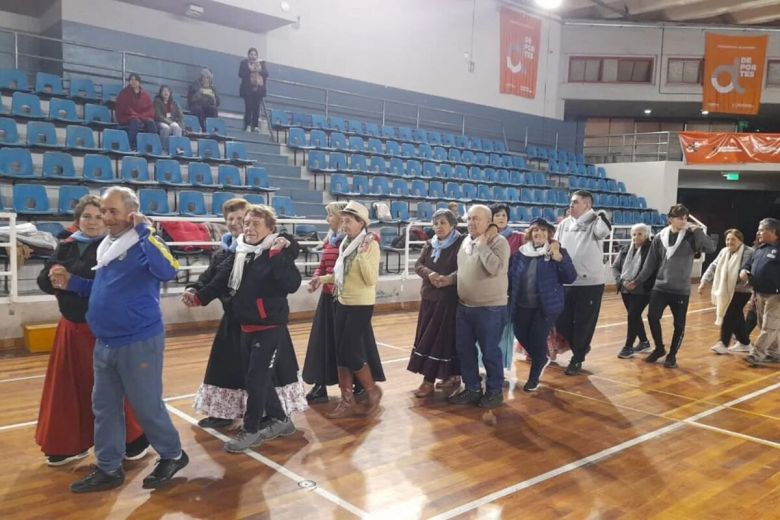 Comenzaron los ensayos para el "Gran Pericón Nacional" 