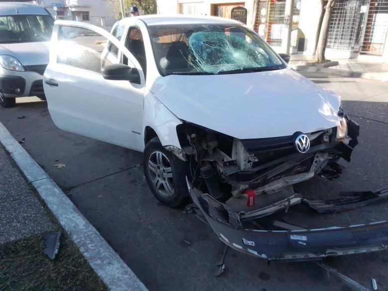 Un conductor ebrio dejó un motociclista en terapia intensiva