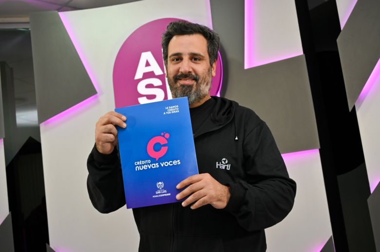 Más profesionales de la comunicación recibieron sus créditos “Nuevas Voces” 