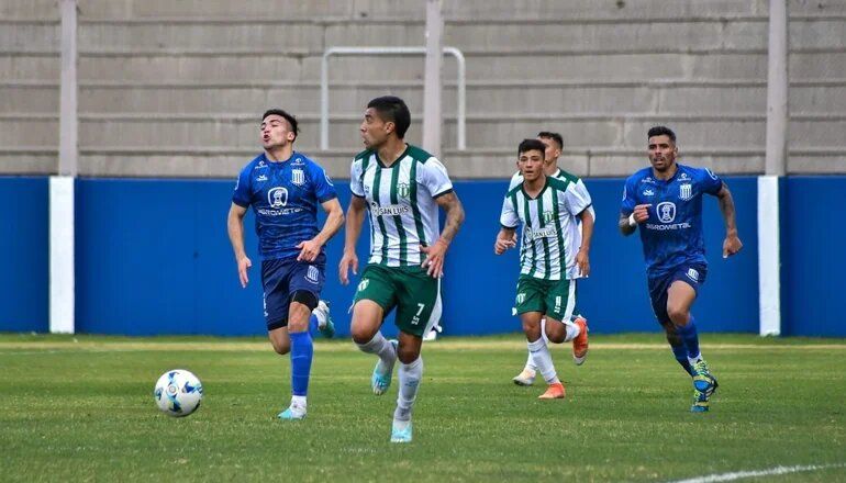 Argentino goleó a Estudiantes y lo dejó en zona de descenso