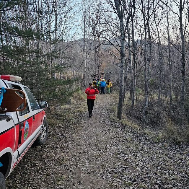 Integrantes del equipo " La Cumbre Trekking" rescataron a un turista Cordobés del cerro El Mogote 