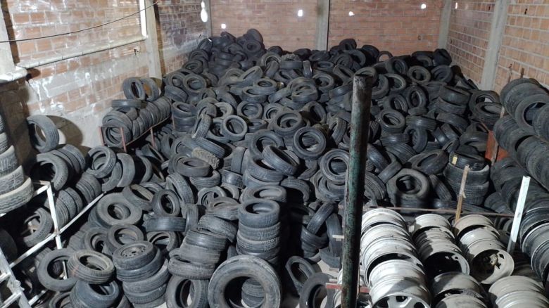 San Luis: allanaron domicilios por el robo de cubiertas. Registraron 20 mil de dudosa procedencia